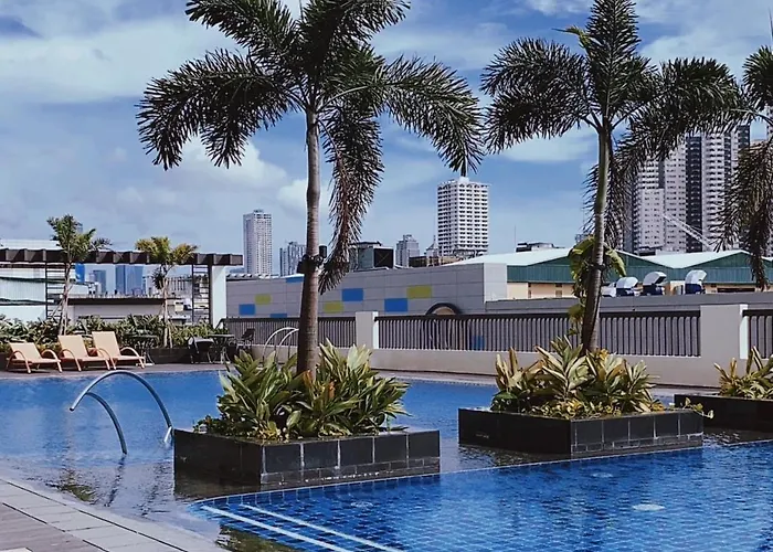 Huge 1bedroom Condotel W Balcony Near Smart Araneta Coliseum 4* Manila
